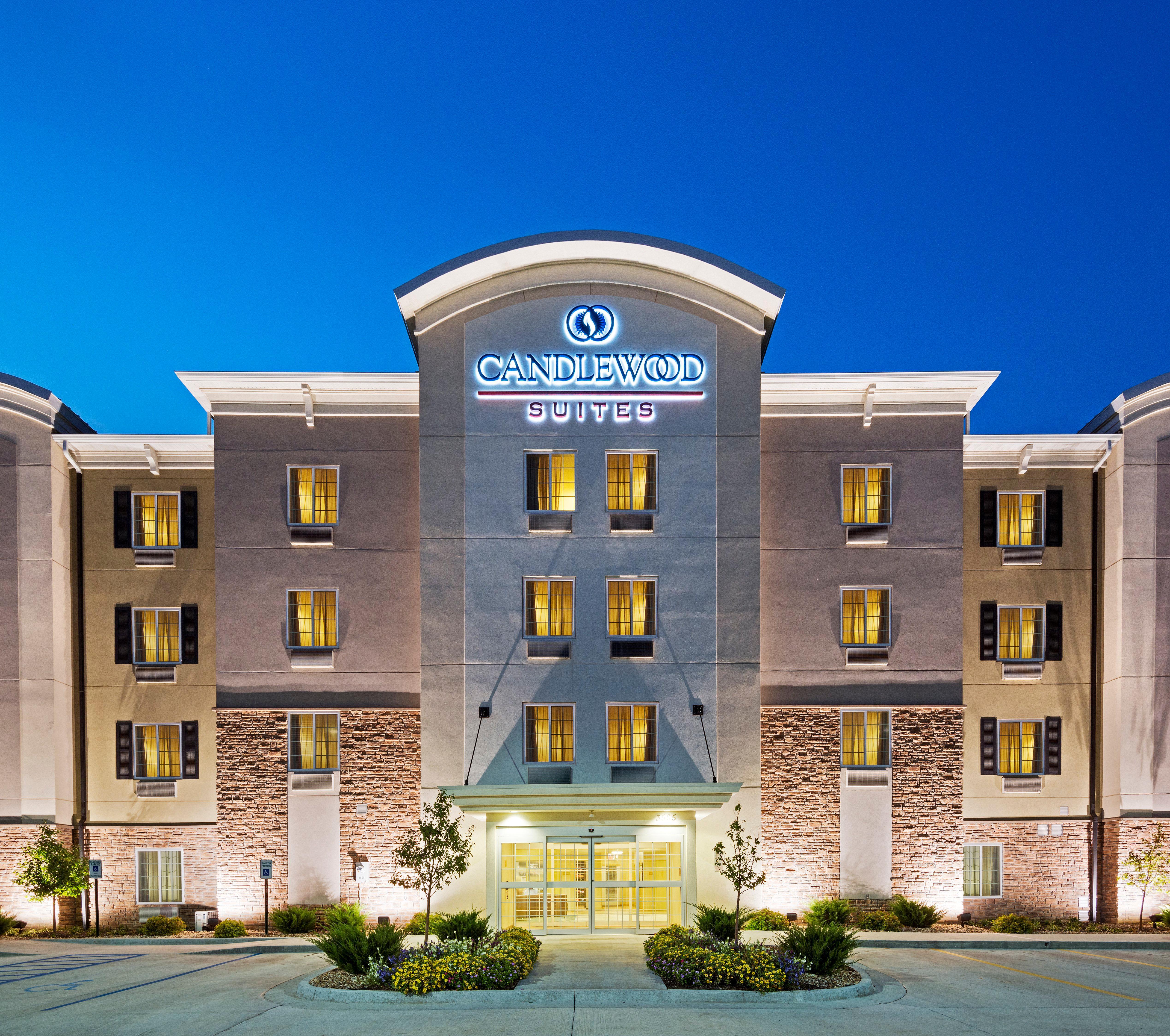 Candlewood Suites West Edmonton - Mall Area By Ihg Extérieur photo