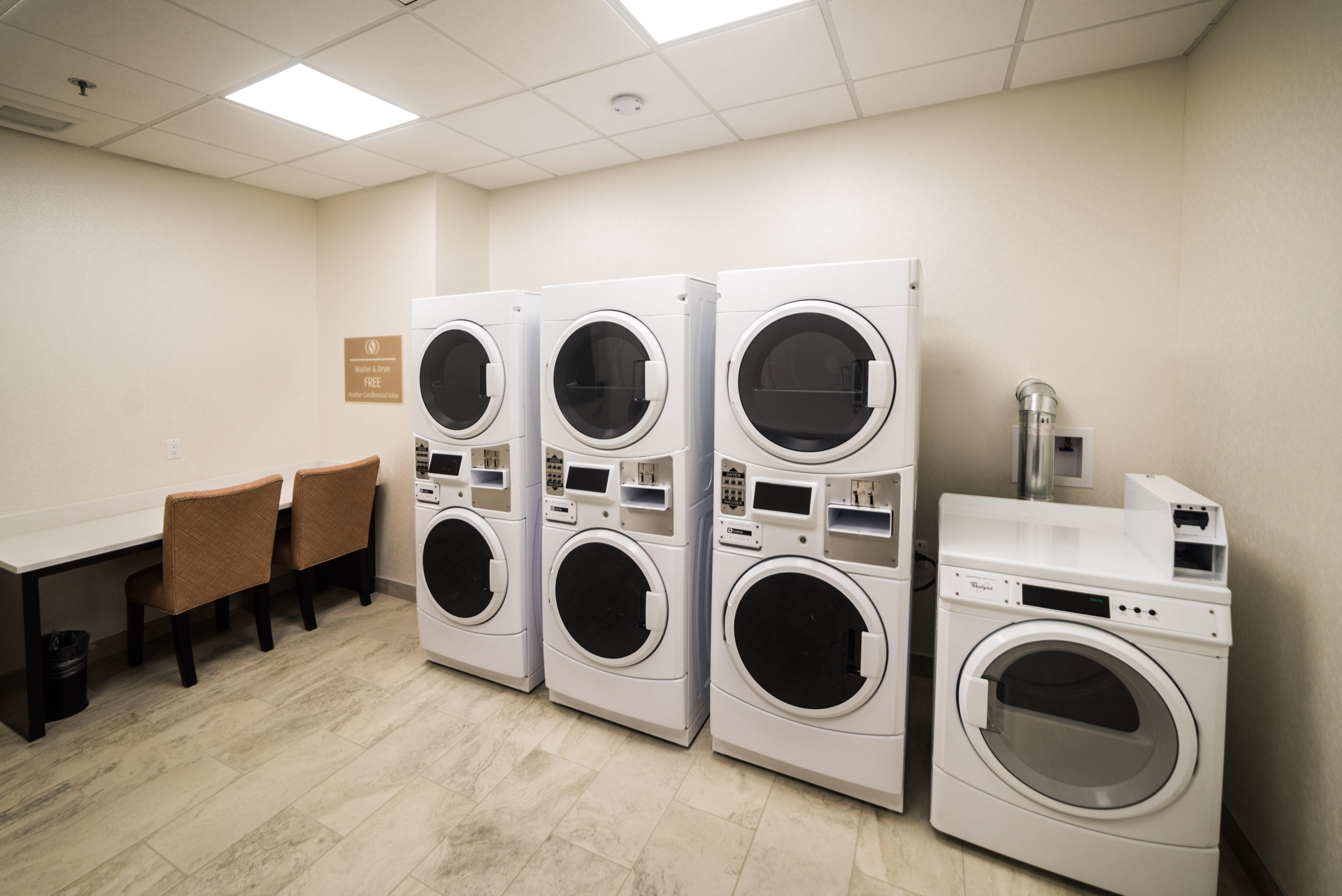 Candlewood Suites West Edmonton - Mall Area By Ihg Extérieur photo